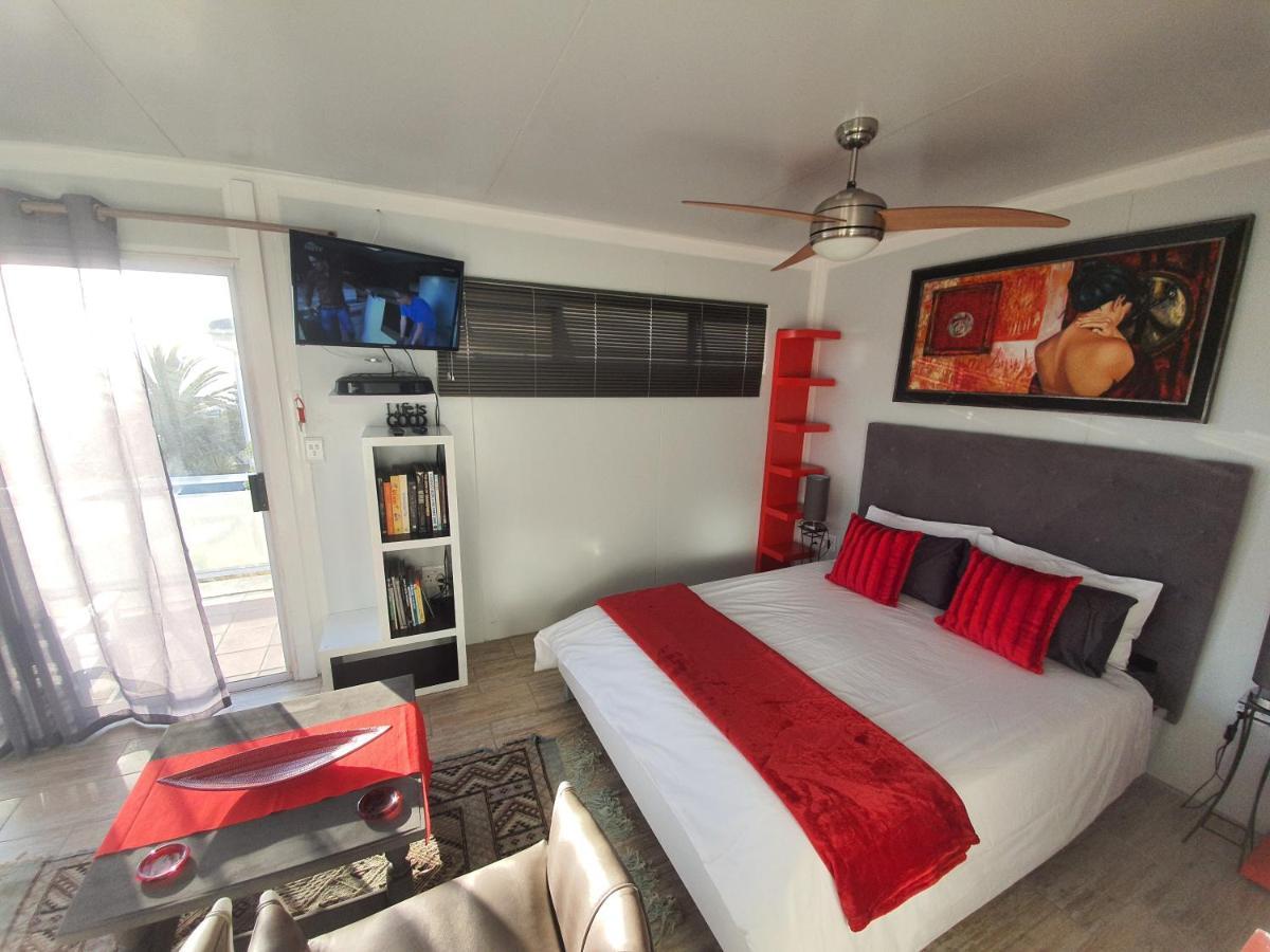 Atlantic Studio - Compact Unit With Sea Views Мелкбосстранд Экстерьер фото