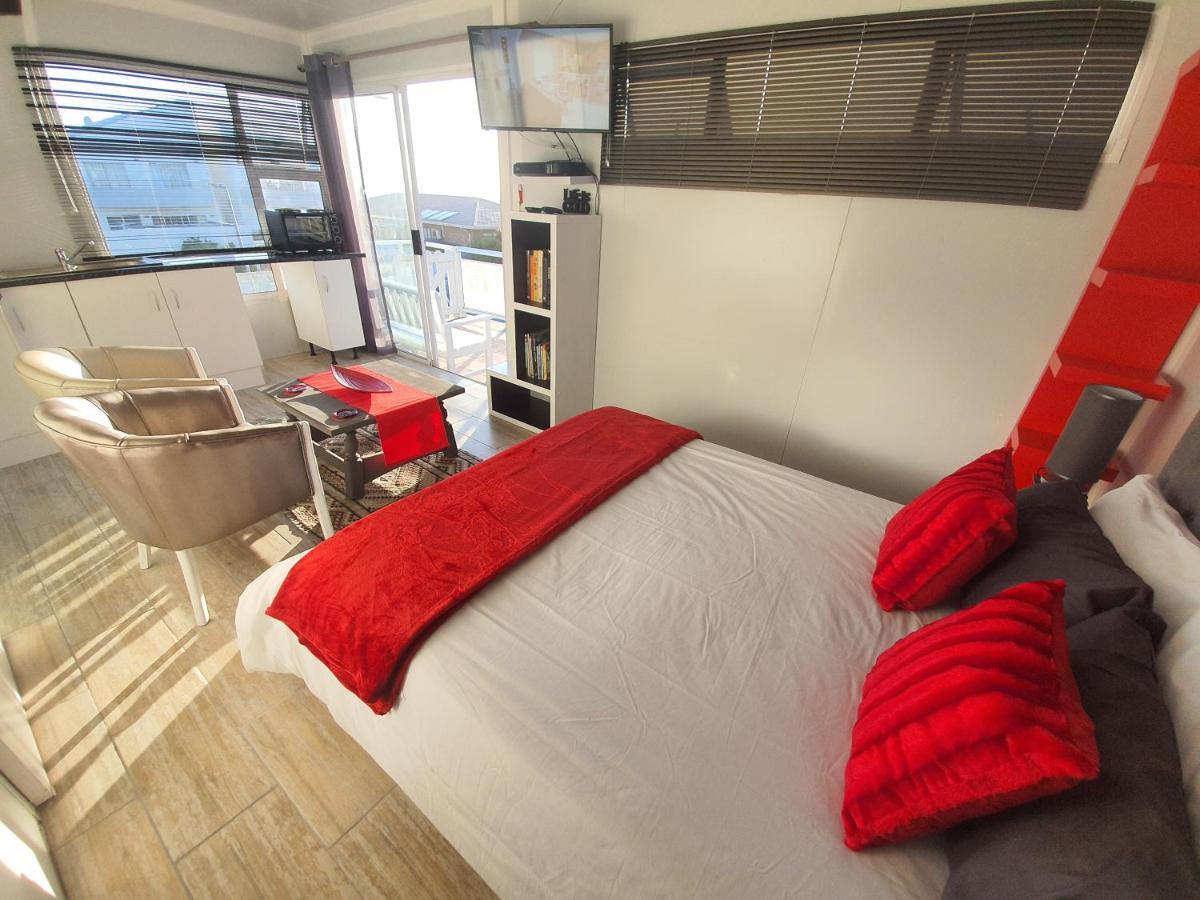 Atlantic Studio - Compact Unit With Sea Views Мелкбосстранд Экстерьер фото