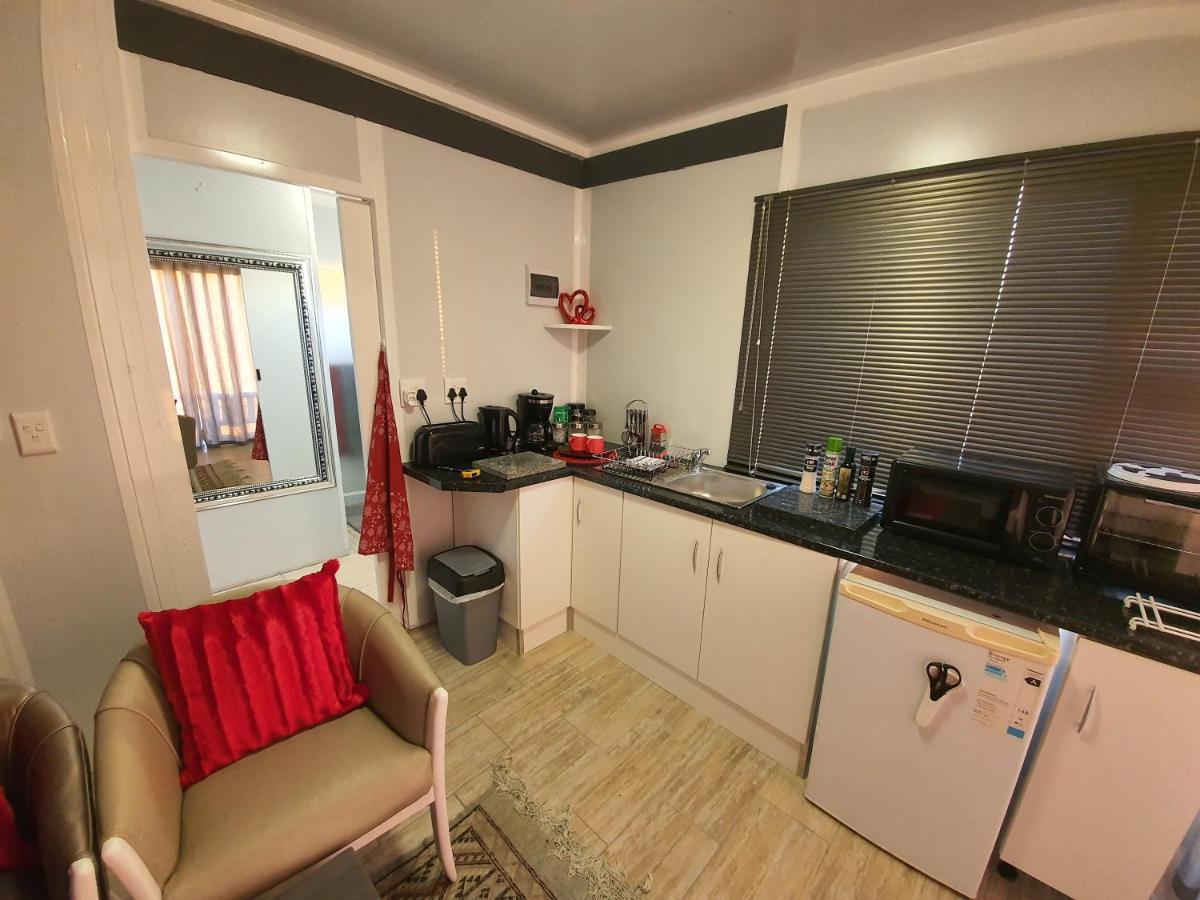 Atlantic Studio - Compact Unit With Sea Views Мелкбосстранд Экстерьер фото